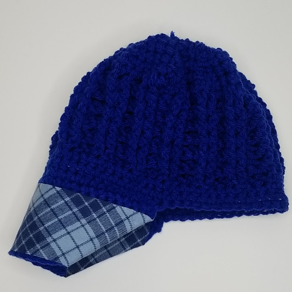 Comfy Crocheted Hat - Picture 3 of 4